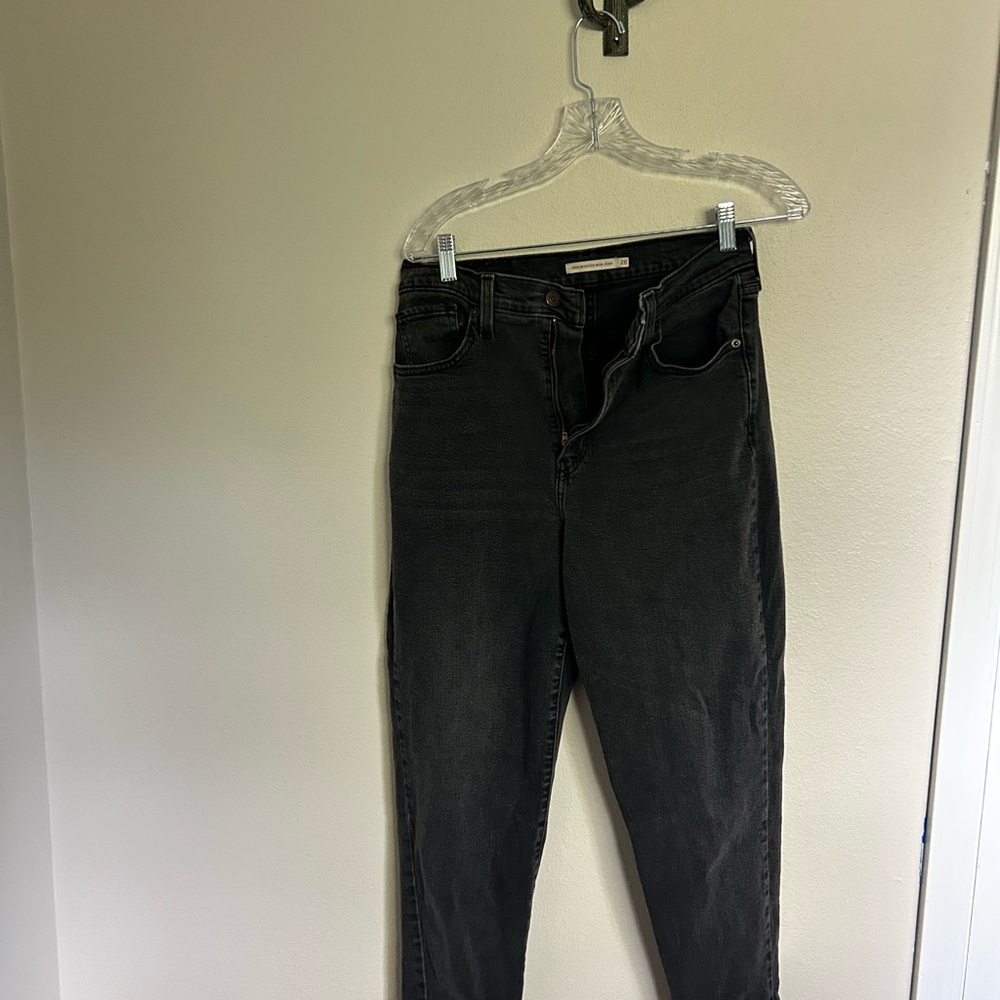 Levi's Women's High Rise Mom Jeans - Black, Size 28